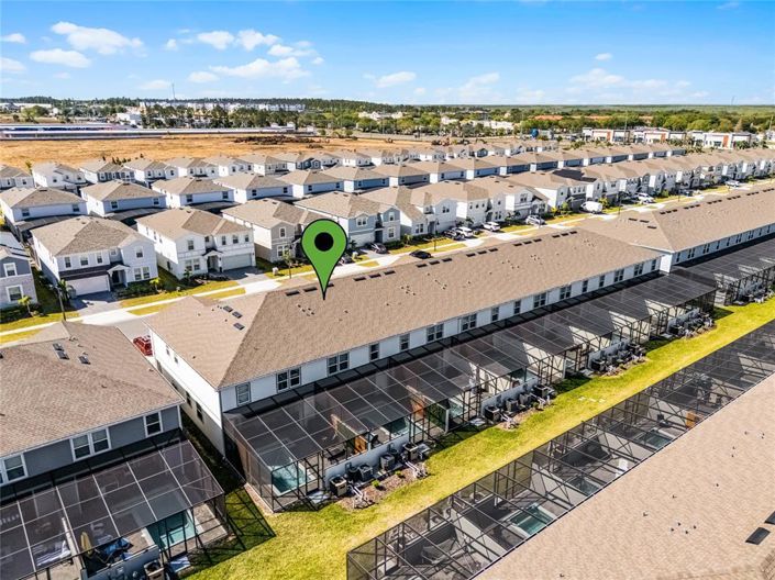 Image No.62-5 Bed Townhouse for sale