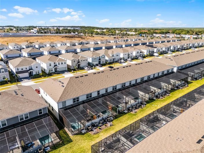 Image No.63-5 Bed Townhouse for sale