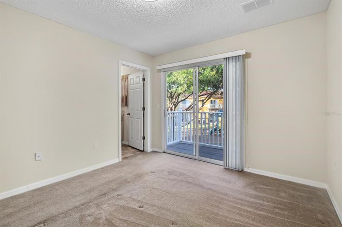 Image No.10-3 Bed Townhouse for sale