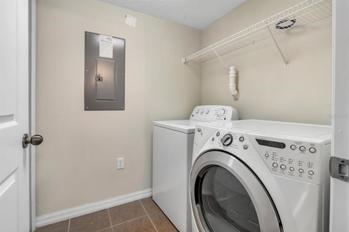 Image No.20-3 Bed Townhouse for sale