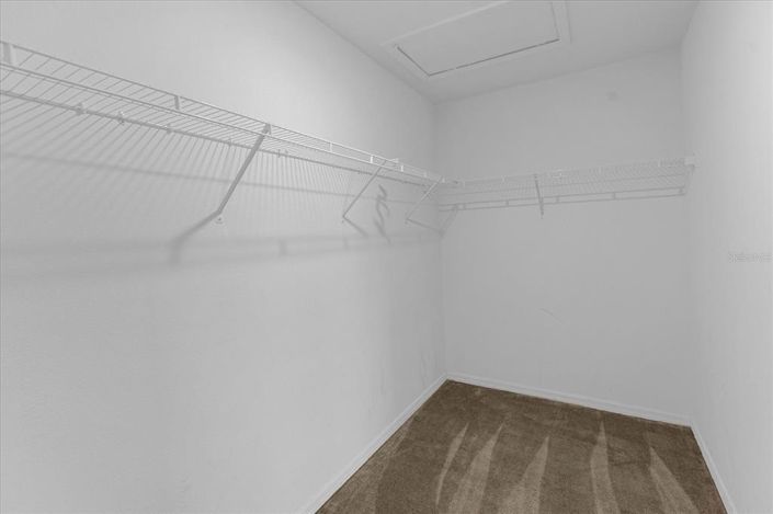 Image No.13-3 Bed Townhouse for sale