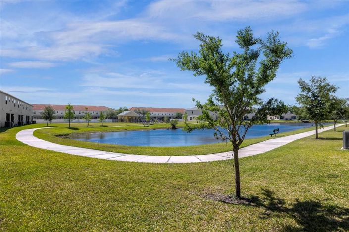 Image No.16-3 Bed Townhouse for sale