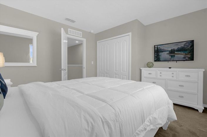 Image No.6-3 Bed Townhouse for sale