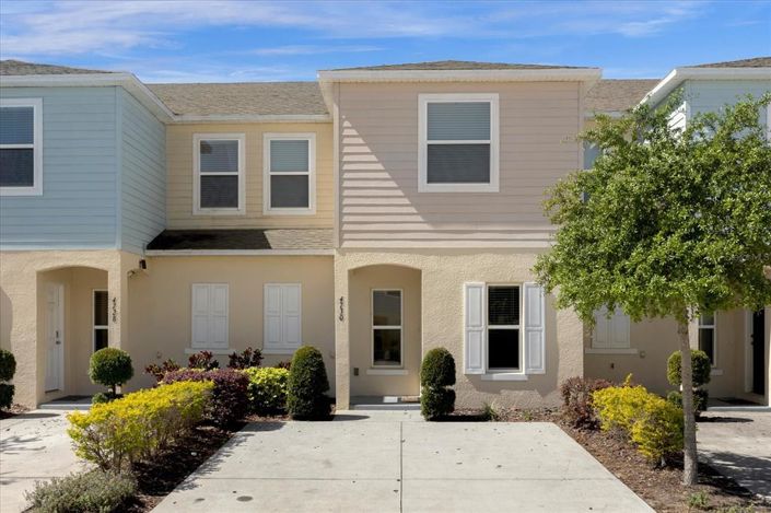 Image No.1-3 Bed Townhouse for sale