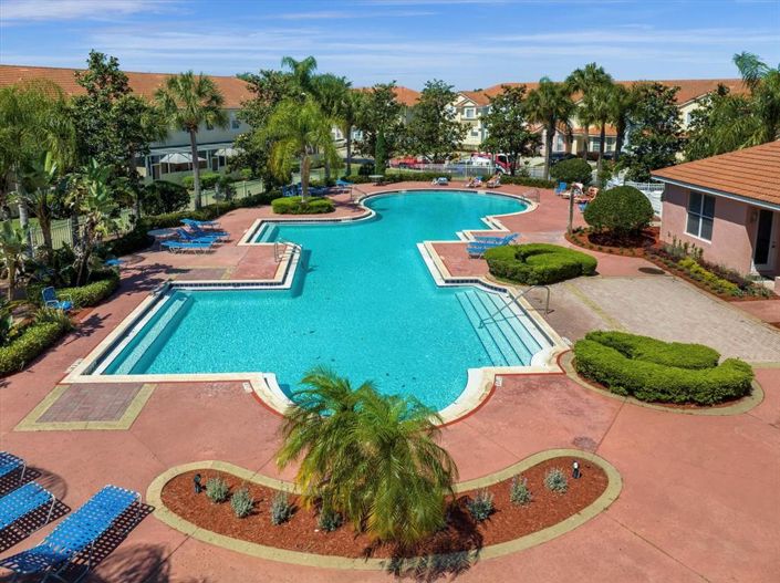 Image No.33-3 Bed Townhouse for sale