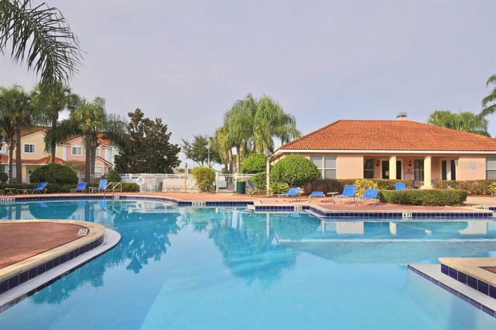 Image No.35-3 Bed Townhouse for sale