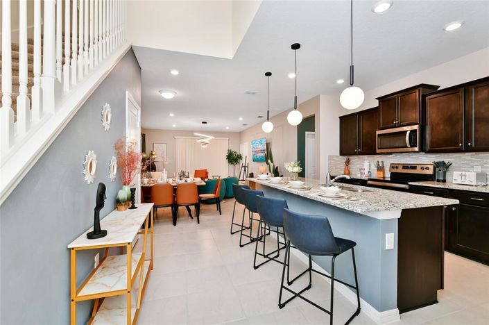 Image No.16-7 Bed Property for sale