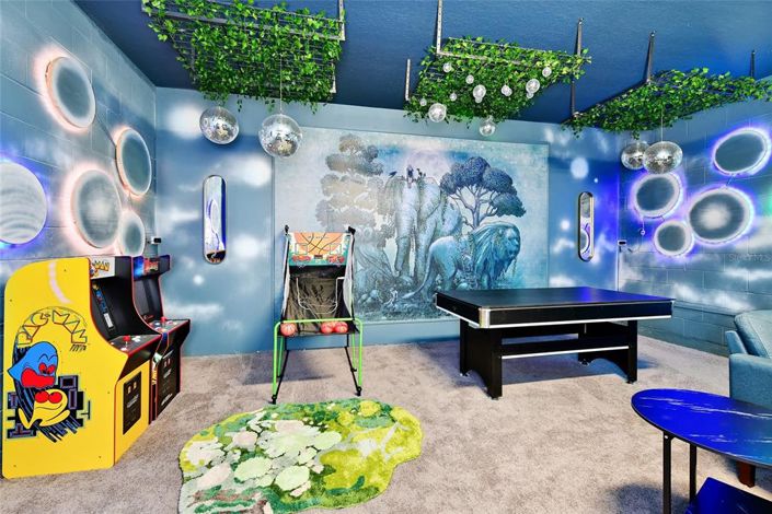 Image No.26-7 Bed Property for sale