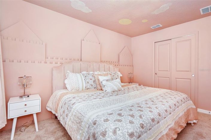 Image No.41-7 Bed Property for sale