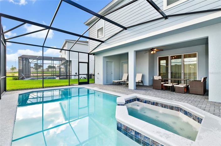 Image No.55-7 Bed Property for sale