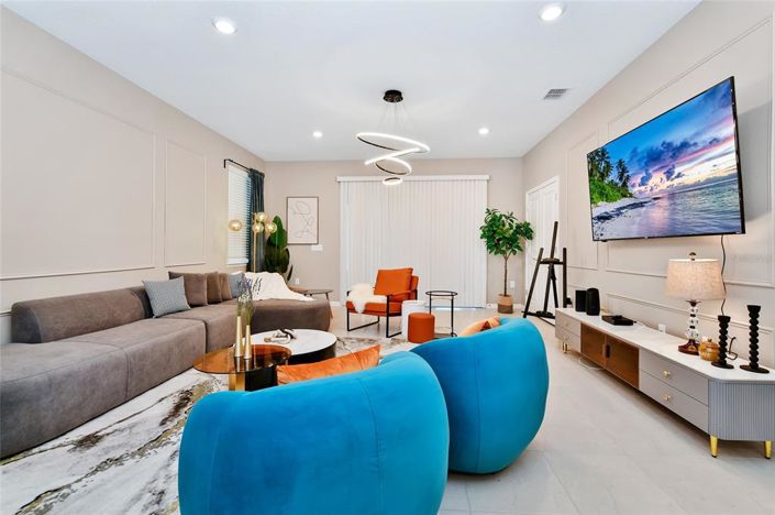 Image No.6-7 Bed Property for sale