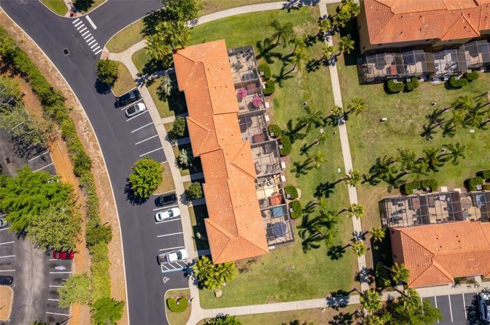 Image No.31-2 Bed Townhouse for sale