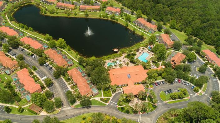 Image No.33-2 Bed Townhouse for sale