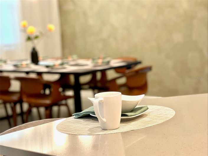 Image No.23-7 Bed Property for sale