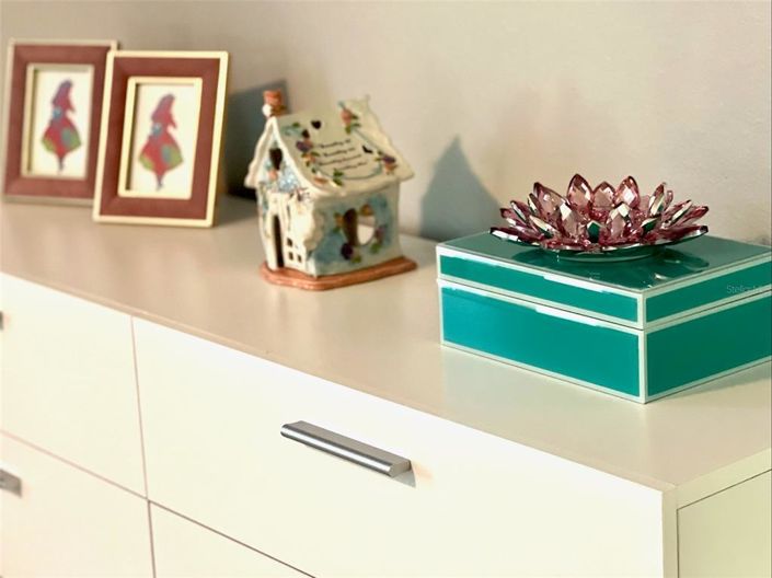 Image No.31-7 Bed Property for sale