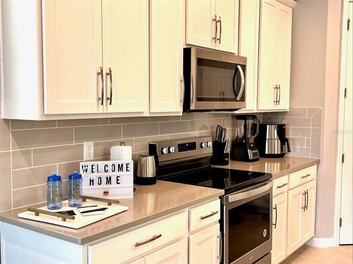 Image No.65-7 Bed Property for sale