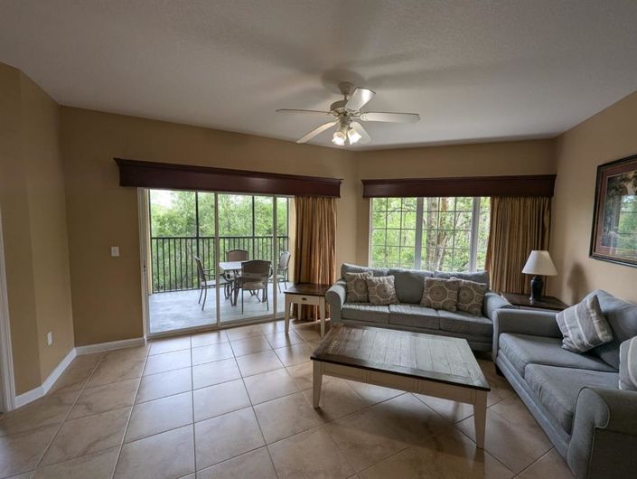 Image No.9-Propriété de 2 chambres à vendre à Orlando