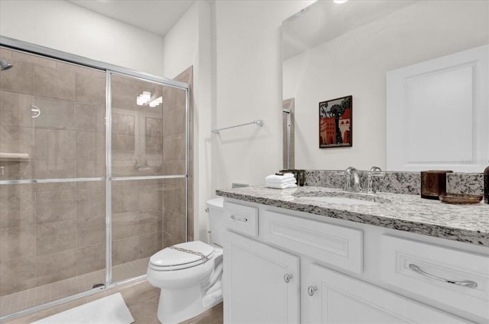 Image No.11-5 Bed Townhouse for sale