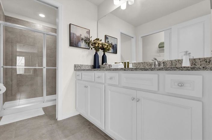 Image No.22-5 Bed Townhouse for sale