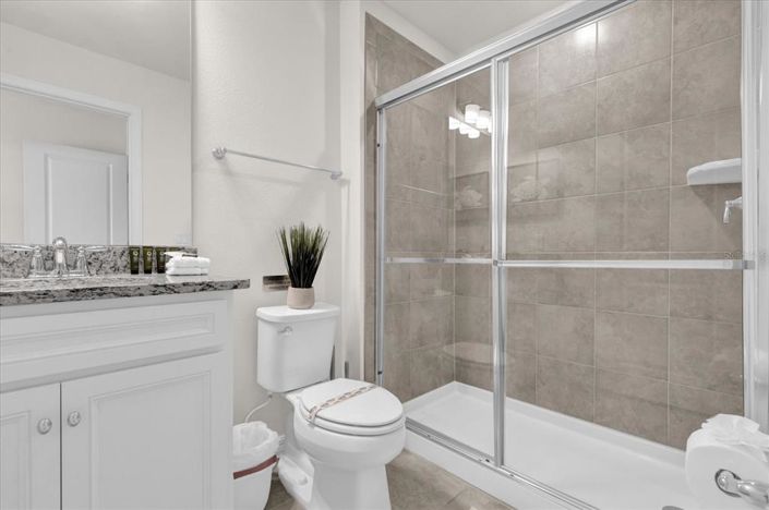 Image No.24-5 Bed Townhouse for sale