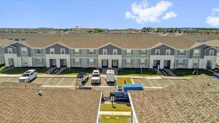 Image No.30-5 Bed Townhouse for sale