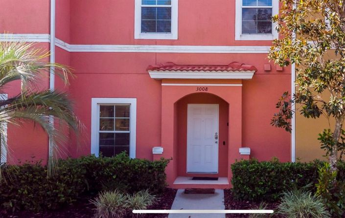 Image No.2-Maison de ville de 2 chambres à vendre à Kissimmee