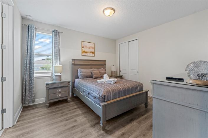 Image No.15-6 Bed Property for sale