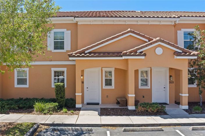 Image No.1-Maison de ville de 2 chambres à vendre à Kissimmee