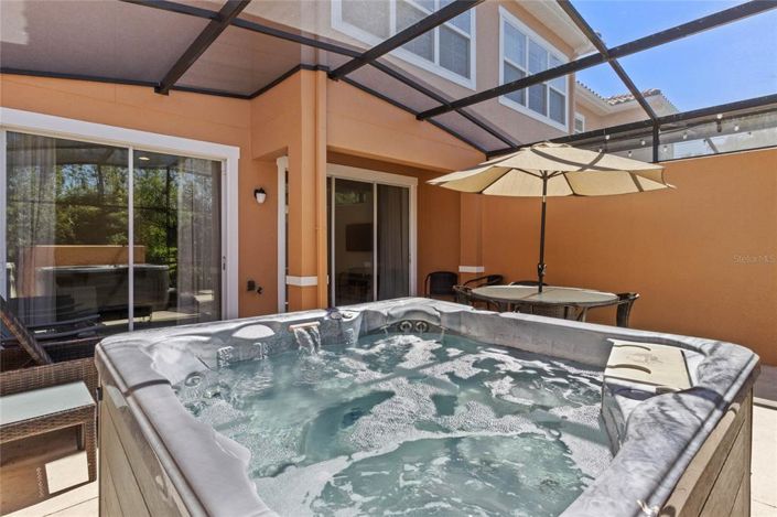 Image No.29-2 Bed Townhouse for sale