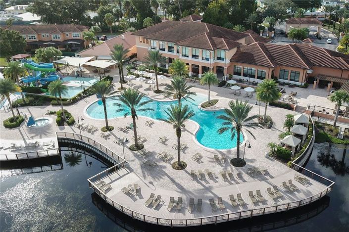 Image No.33-2 Bed Townhouse for sale