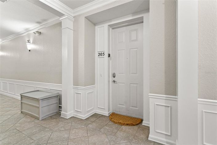 Image No.10-2 Bed Property for sale