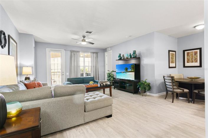 Image No.17-2 Bed Property for sale