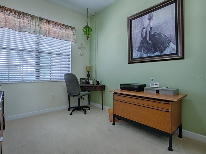 Image No.27-4 Bed Property for sale