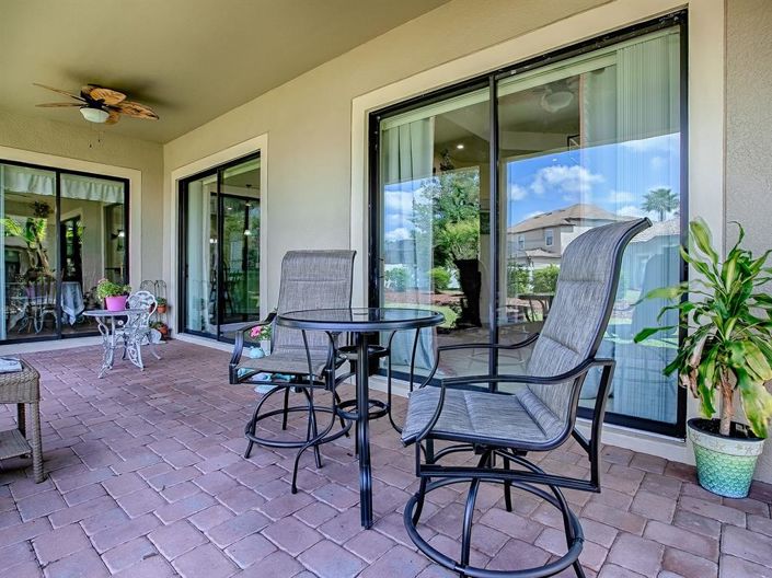 Image No.51-4 Bed Property for sale