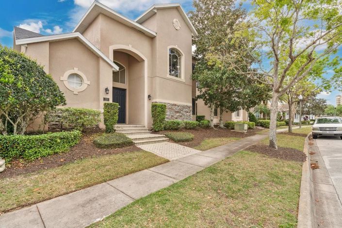 Image No.2-4 Bed Property for sale