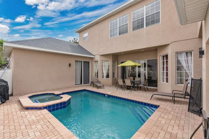 Image No.22-4 Bed Property for sale