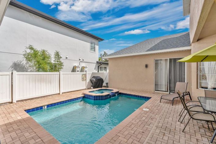 Image No.23-4 Bed Property for sale