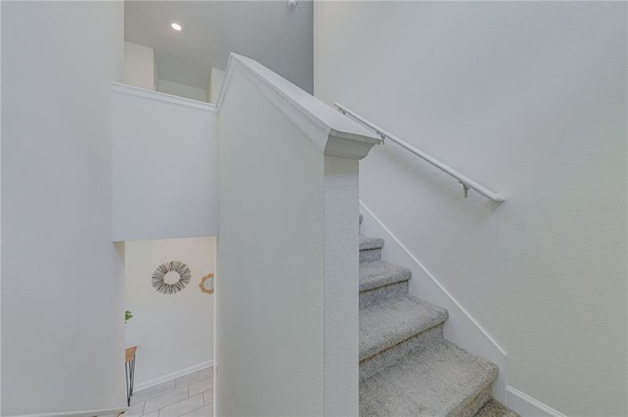 Image No.27-6 Bed Property for sale