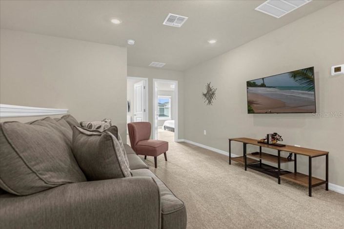 Image No.14-5 Bed Townhouse for sale