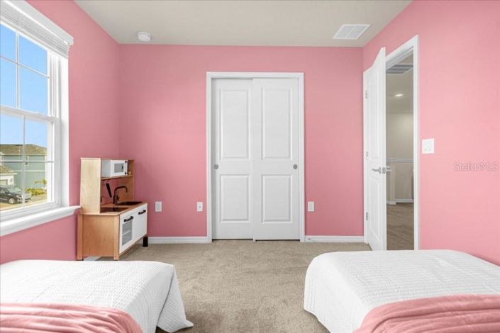 Image No.21-5 Bed Townhouse for sale