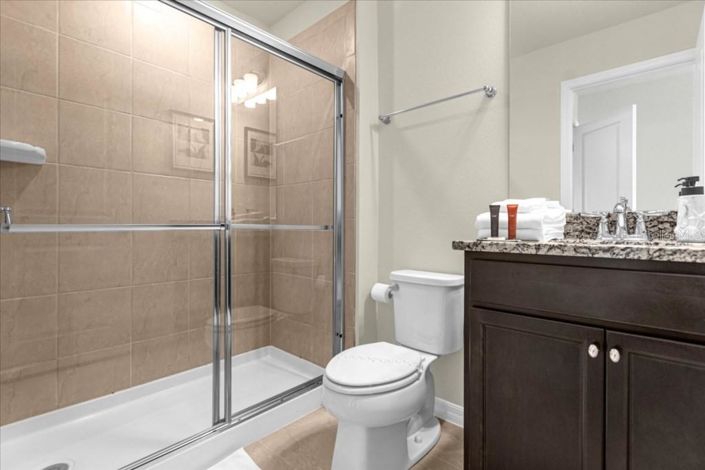 Image No.23-5 Bed Townhouse for sale