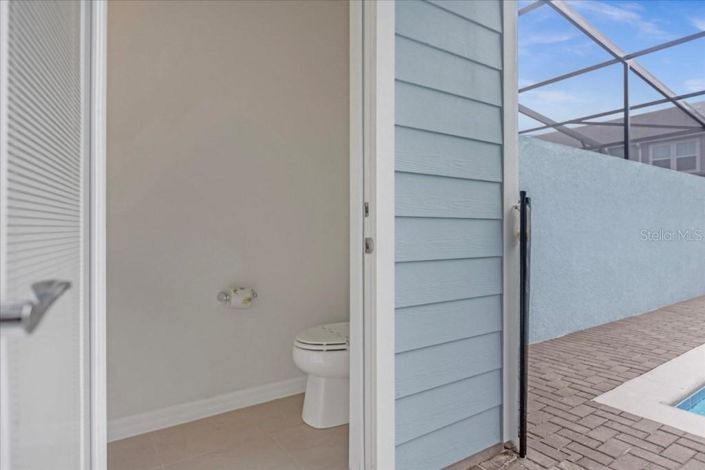 Image No.25-5 Bed Townhouse for sale