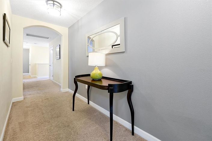 Image No.26-6 Bed Property for sale