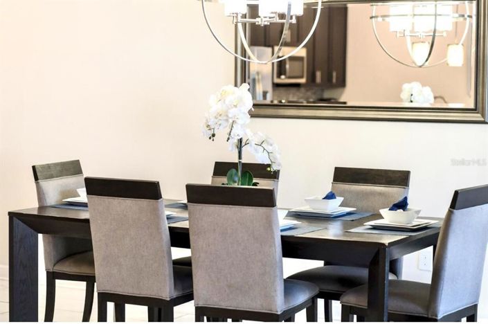 Image No.11-4 Bed Townhouse for sale