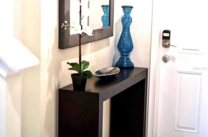 Image No.16-4 Bed Townhouse for sale