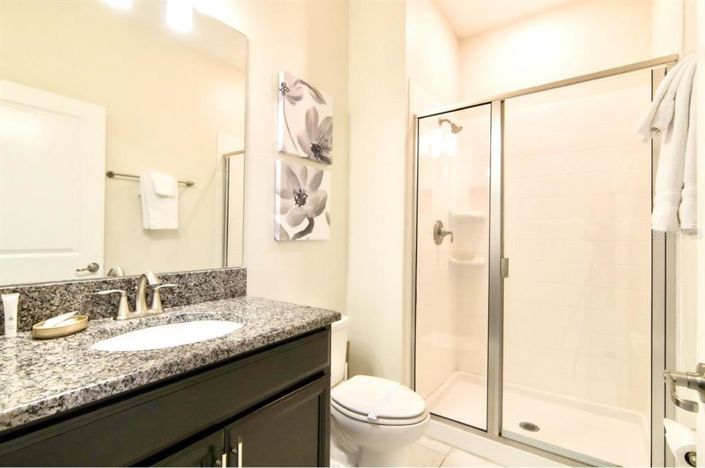 Image No.21-4 Bed Townhouse for sale