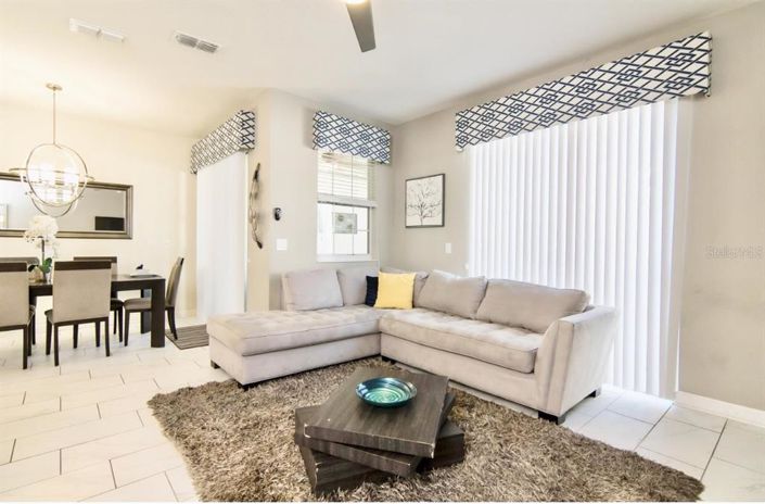 Image No.4-4 Bed Townhouse for sale