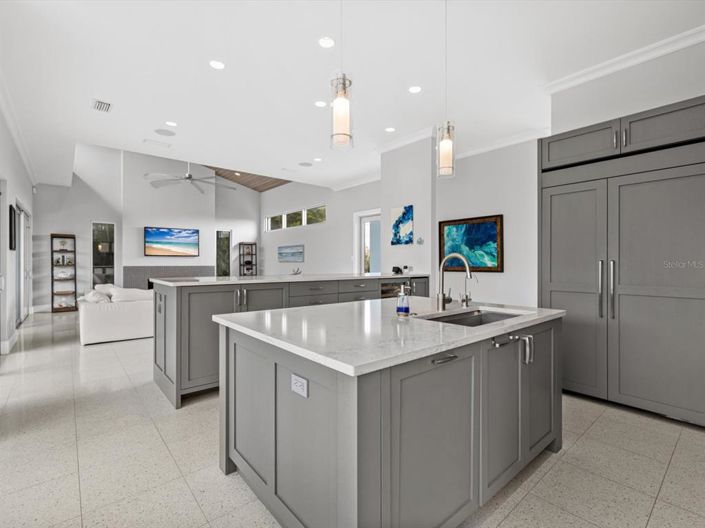 Image No.18-4 Bed Property for sale