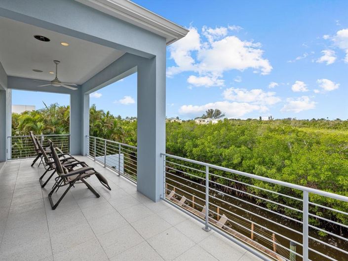 Image No.38-4 Bed Property for sale