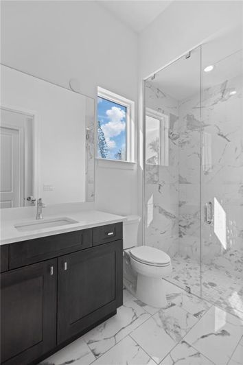 Image No.18-5 Bed Property for sale